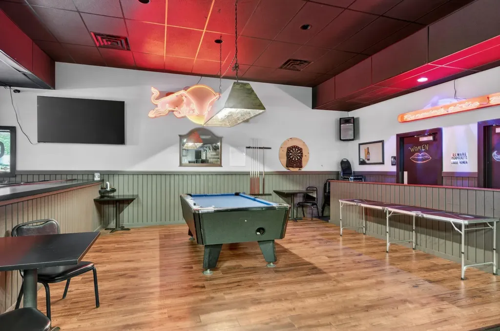 300 W North Street Jackson City MI 49202