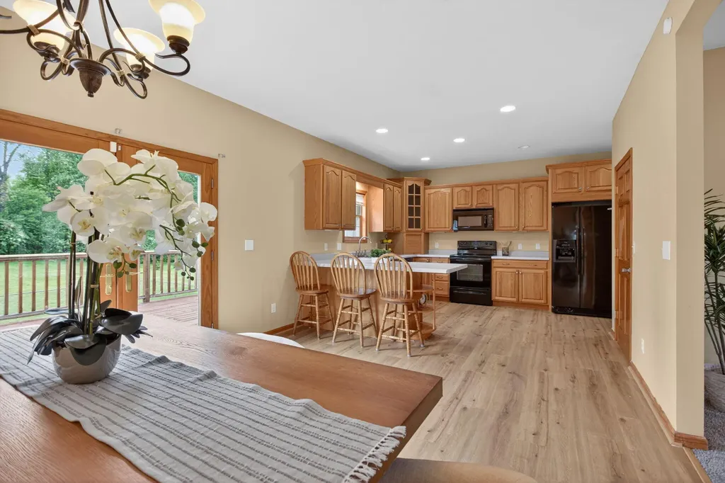 7121 Glendale Place Leoni Township MI 49201