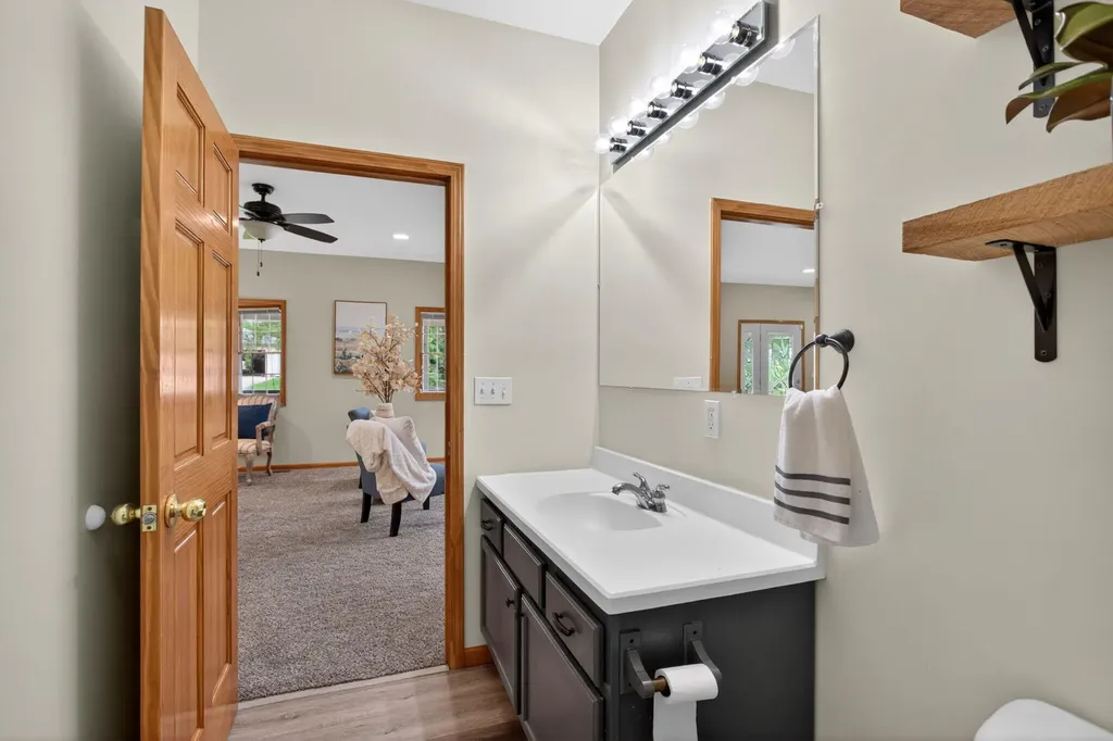 7121 Glendale Place Leoni Township MI 49201