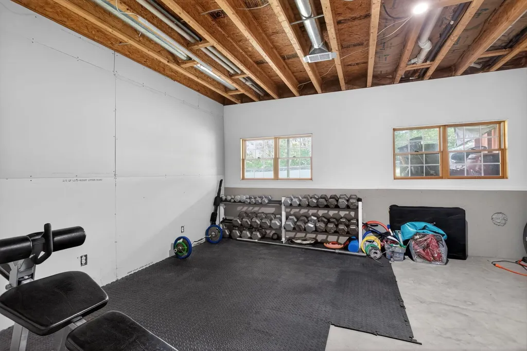 7121 Glendale Place Leoni Township MI 49201