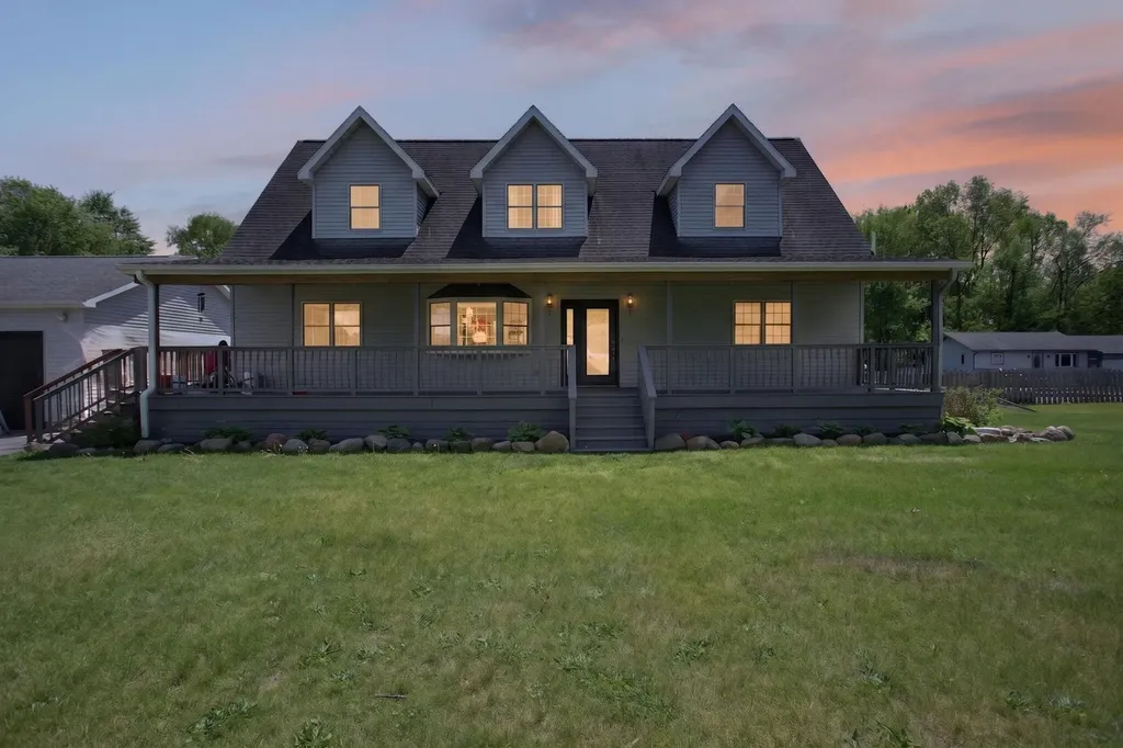 7121 Glendale Place Leoni Township MI 49201