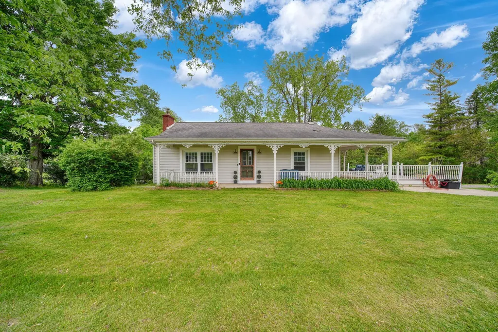 6541 Ackerson Lake Road Napoleon Township MI 49201
