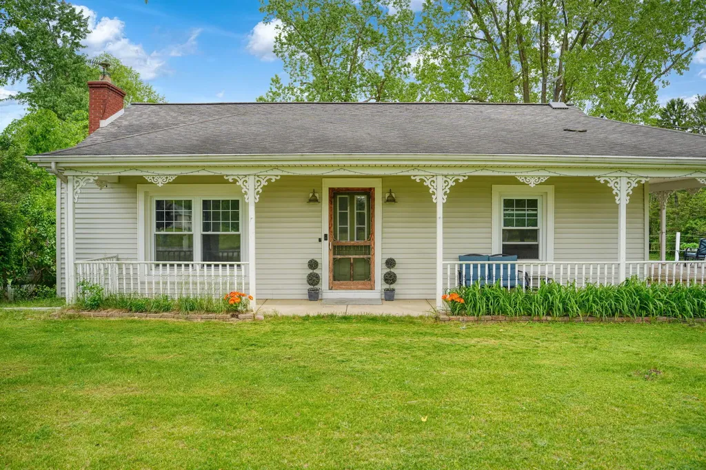 6541 Ackerson Lake Road Napoleon Township MI 49201