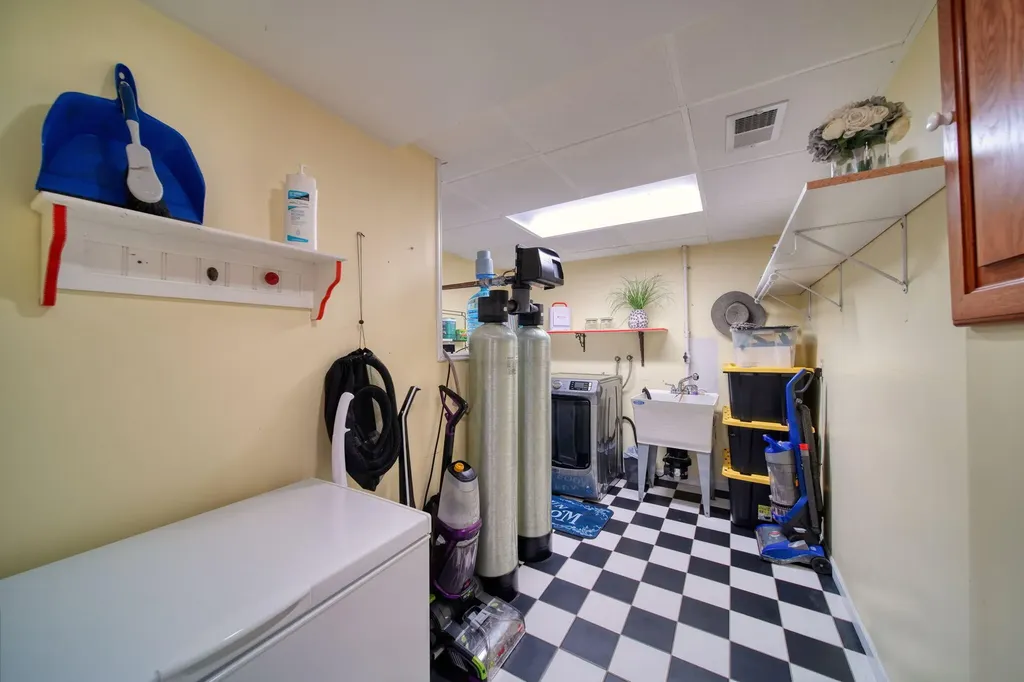6541 Ackerson Lake Road Napoleon Township MI 49201
