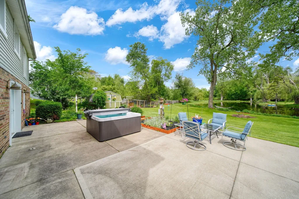 6541 Ackerson Lake Road Napoleon Township MI 49201