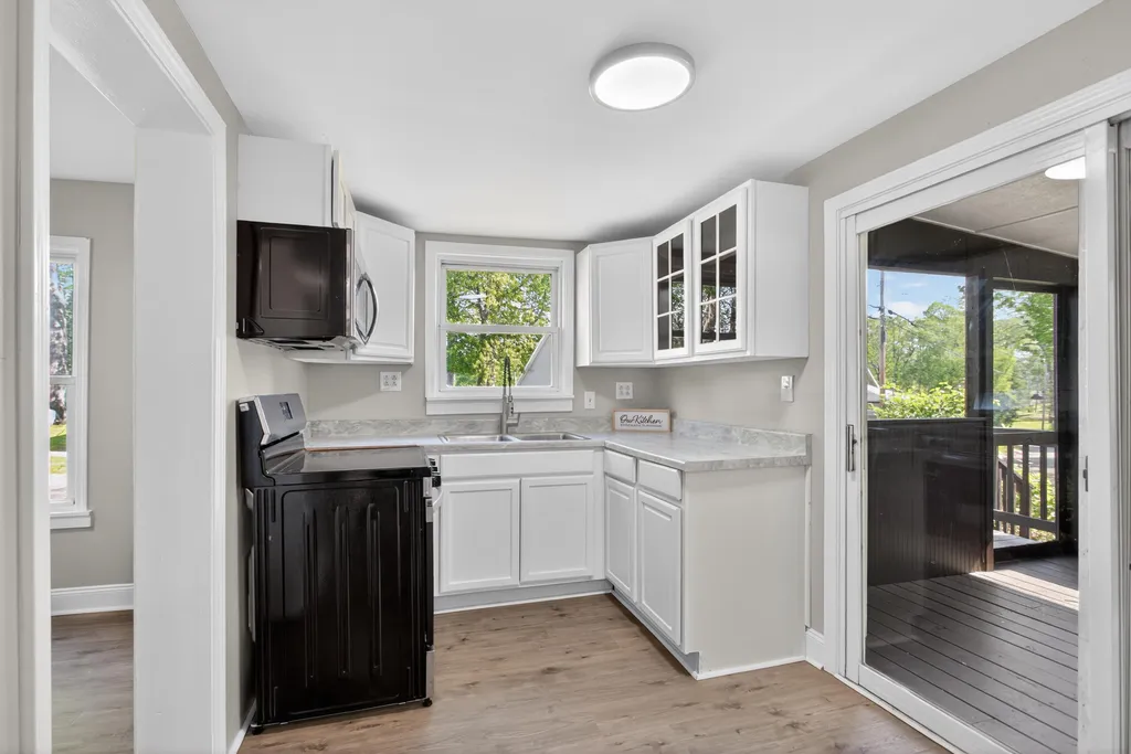 1651 Tennis Court Henrietta Township MI 49272
