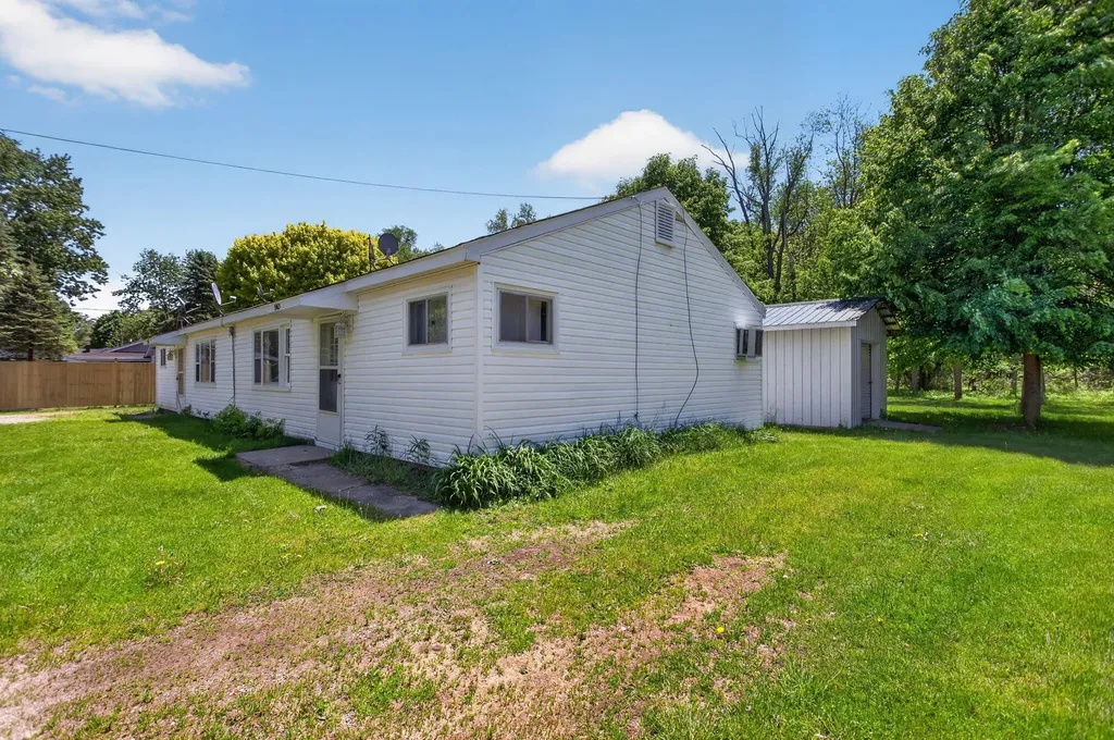 9163-9165 Cady Road Napoleon Township MI 49201