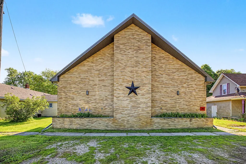 213 Palmer Street Rives Township MI 49277