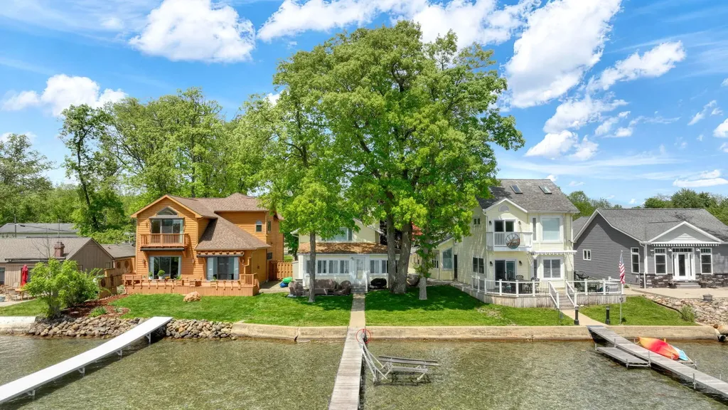 8588 N Shore Drive Columbia Township MI 49234