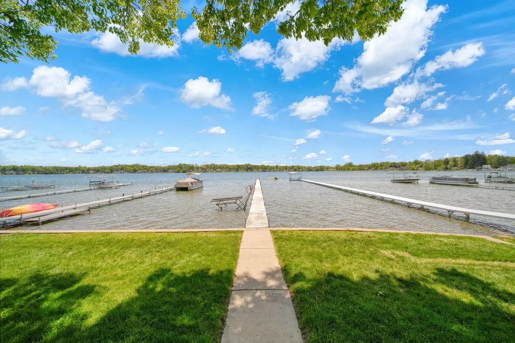 8588 N Shore Drive Columbia Township MI 49234