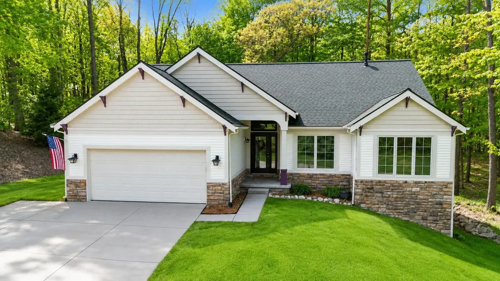 712 Glen Oak Drive Unknown City MI 48158