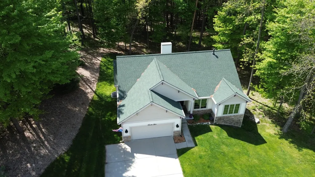 712 Glen Oak Drive Unknown City MI 48158