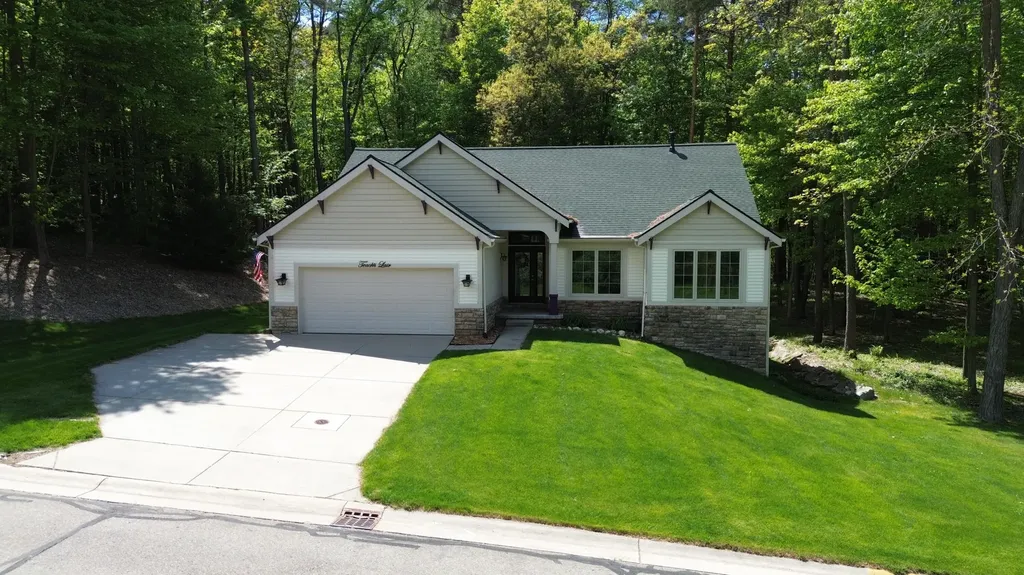 712 Glen Oak Drive Unknown City MI 48158