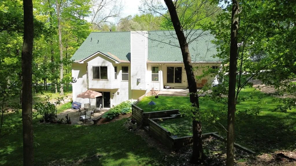 712 Glen Oak Drive Unknown City MI 48158