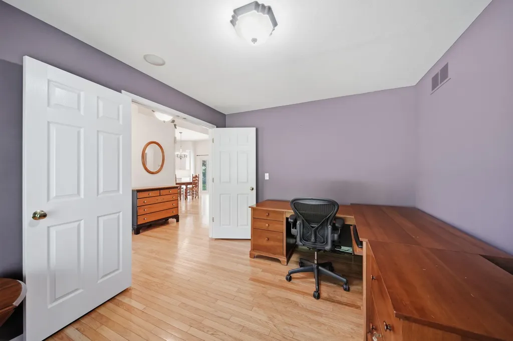 712 Glen Oak Drive Unknown City MI 48158