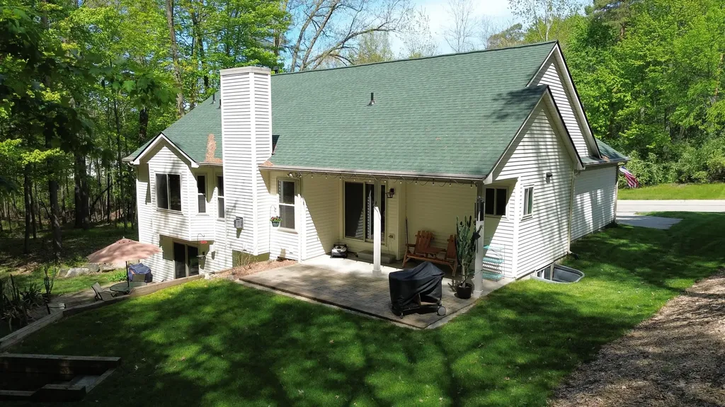 712 Glen Oak Drive Unknown City MI 48158