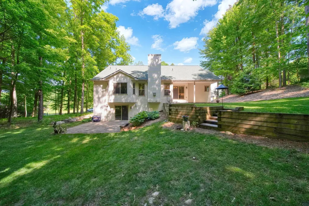 712 Glen Oak Drive Unknown City MI 48158