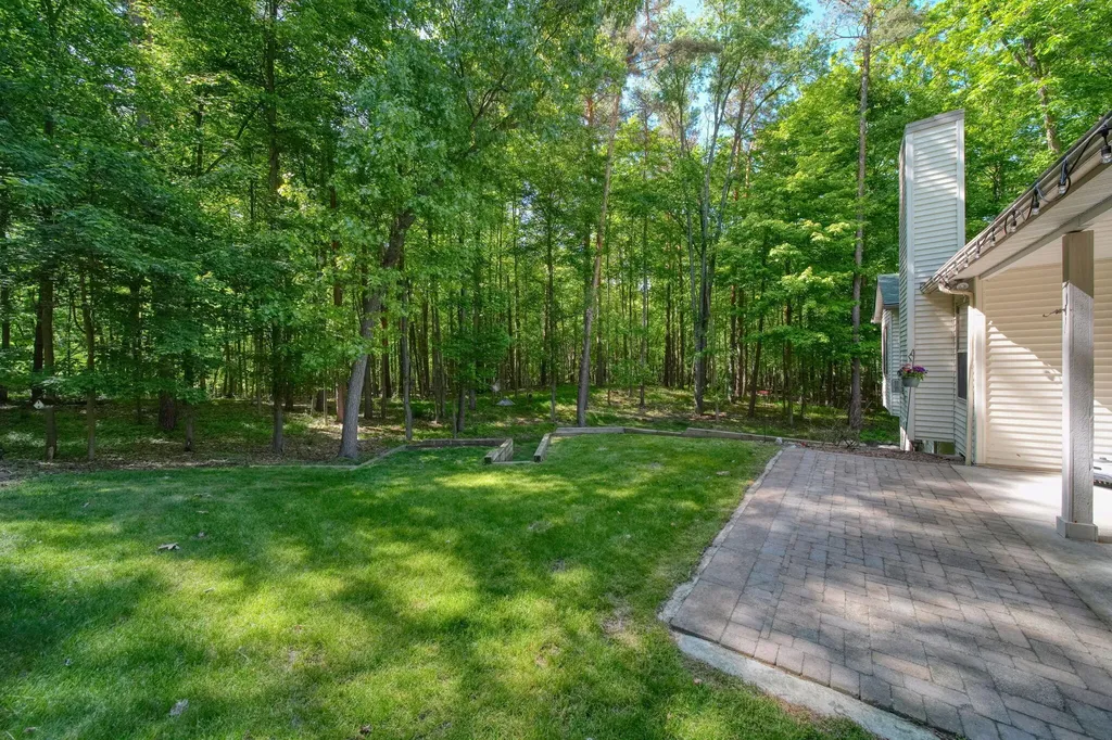 712 Glen Oak Drive Unknown City MI 48158