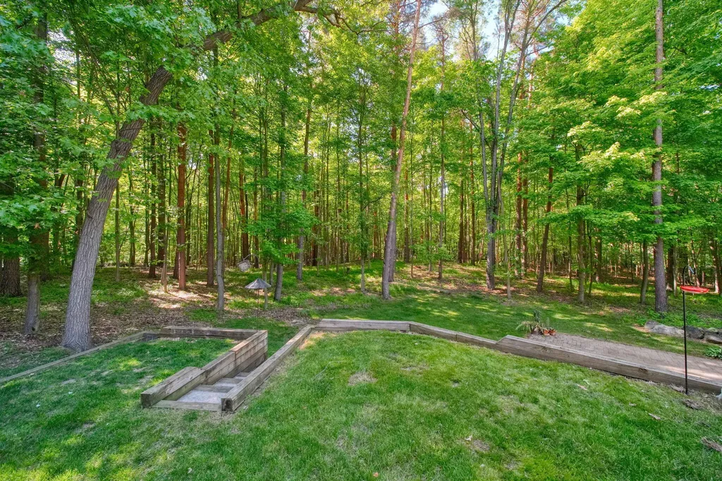 712 Glen Oak Drive Unknown City MI 48158