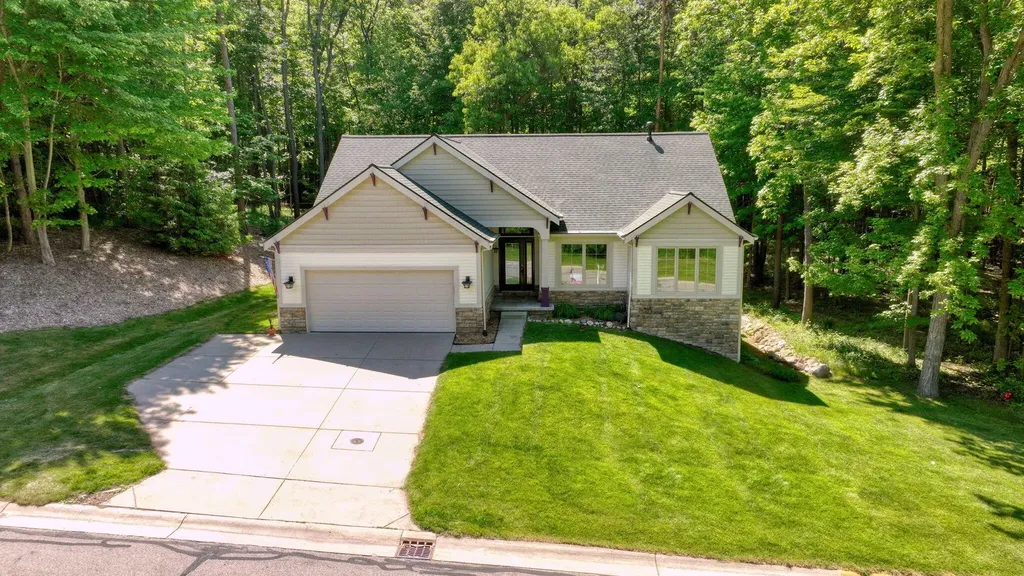 712 Glen Oak Drive Unknown City MI 48158