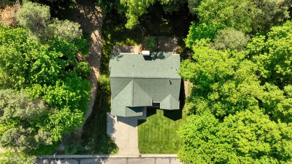 712 Glen Oak Drive Unknown City MI 48158