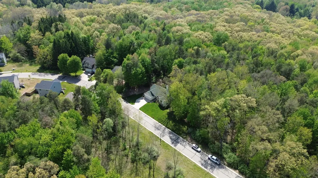 712 Glen Oak Drive Unknown City MI 48158