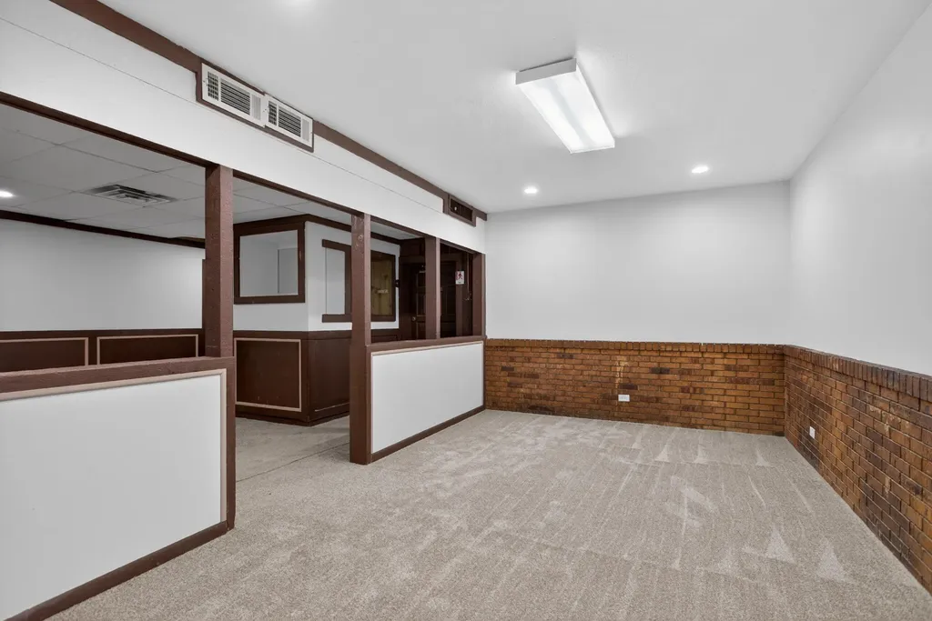 1425 Wildwood Avenue Jackson City MI 49202