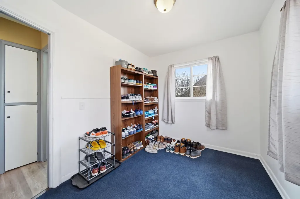 727 Springbrook Avenue Adrian City MI 49221