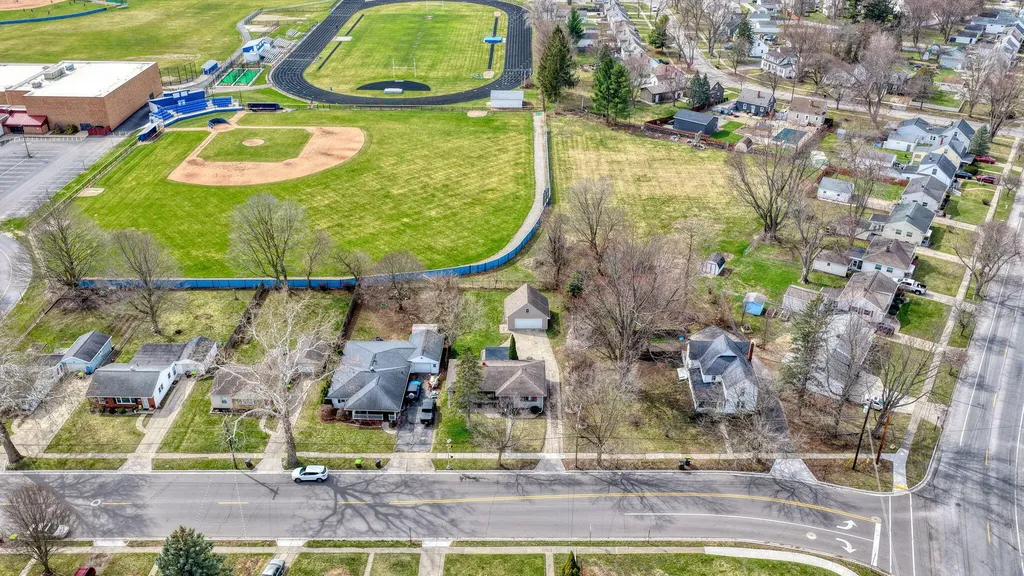 727 Springbrook Avenue Adrian City MI 49221