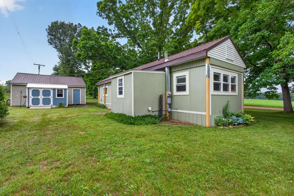 12081 Snow Road Hanover Township MI 49241