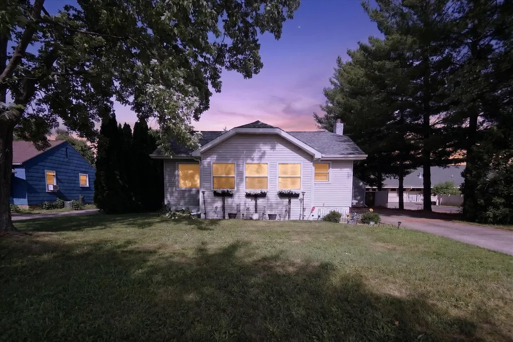 1023 Evanston Drive Blackman Charter Township MI 49202