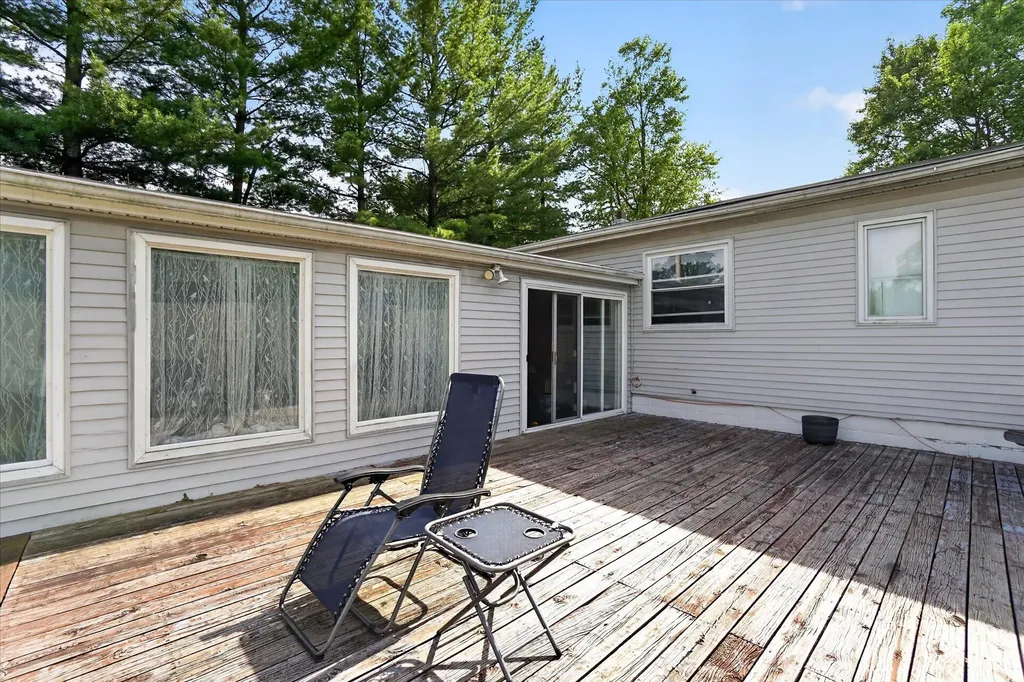 1023 Evanston Drive Blackman Charter Township MI 49202