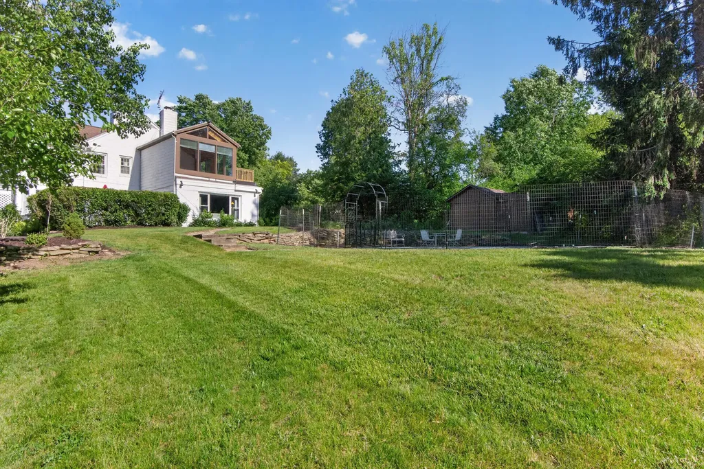 5050 Browns Lake Road Summit Township MI 49203