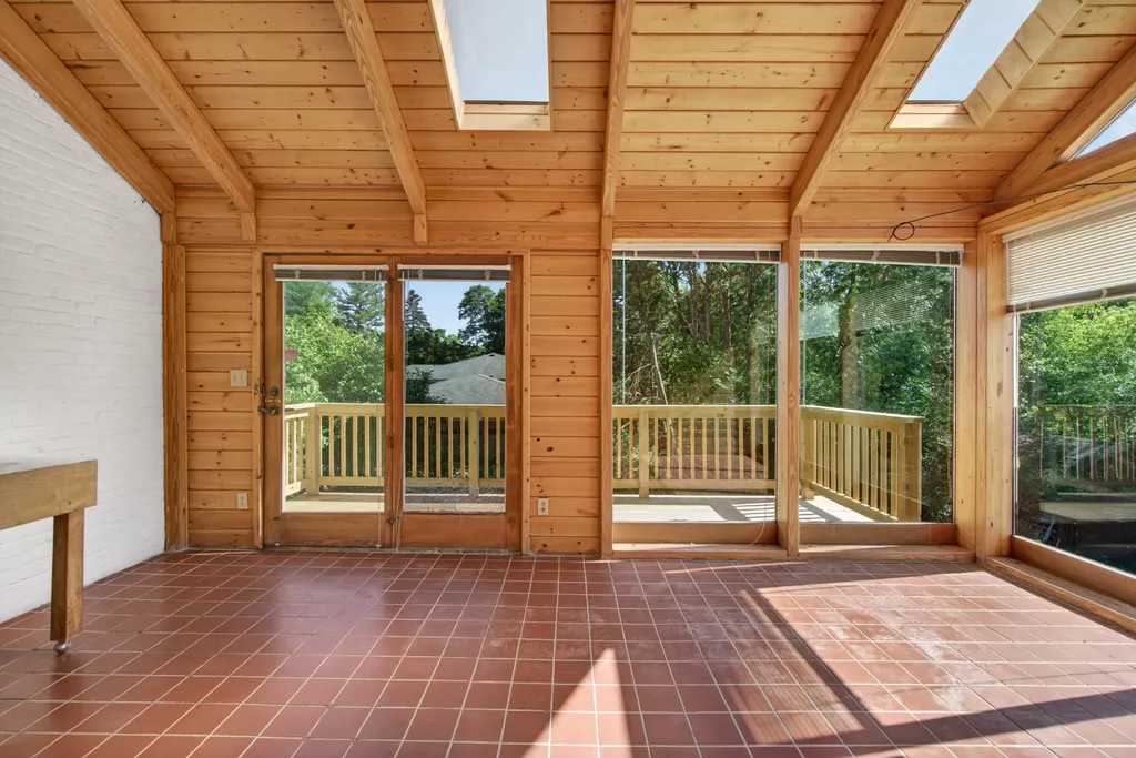 5050 Browns Lake Road Summit Township MI 49203