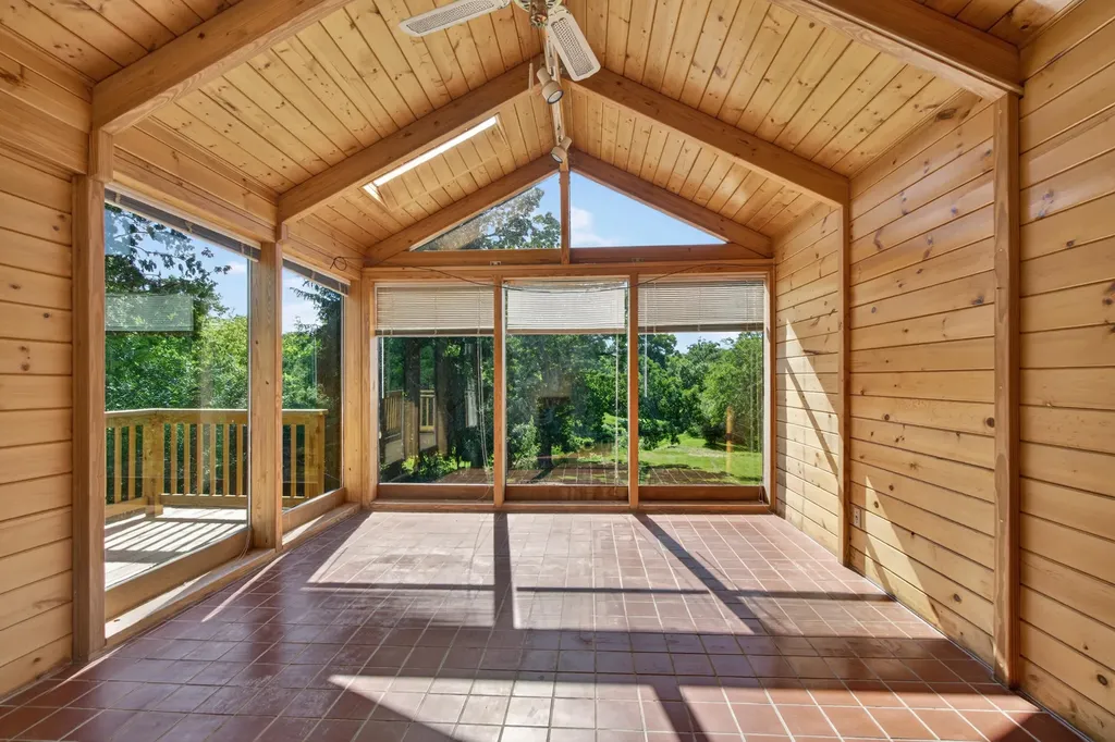 5050 Browns Lake Road Summit Township MI 49203