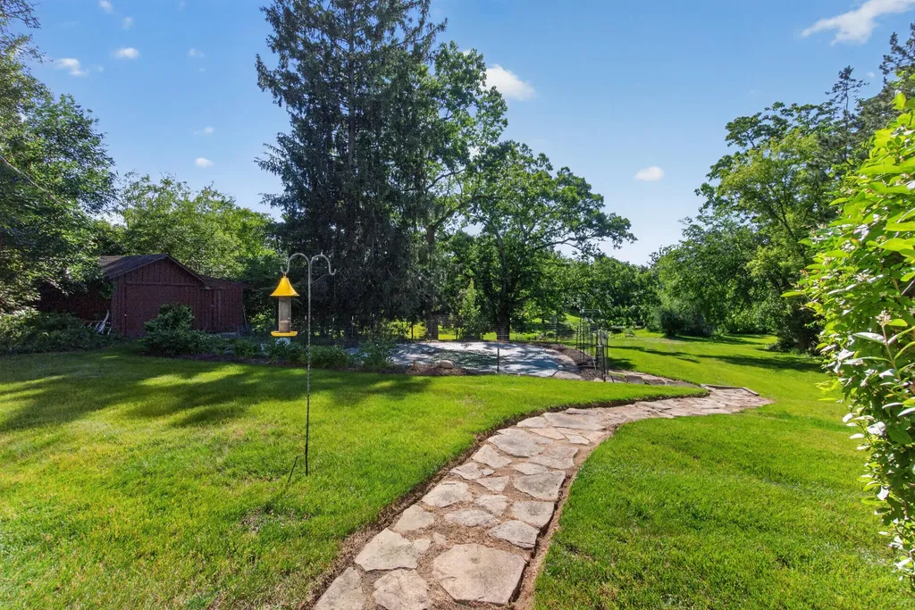 5050 Browns Lake Road Summit Township MI 49203