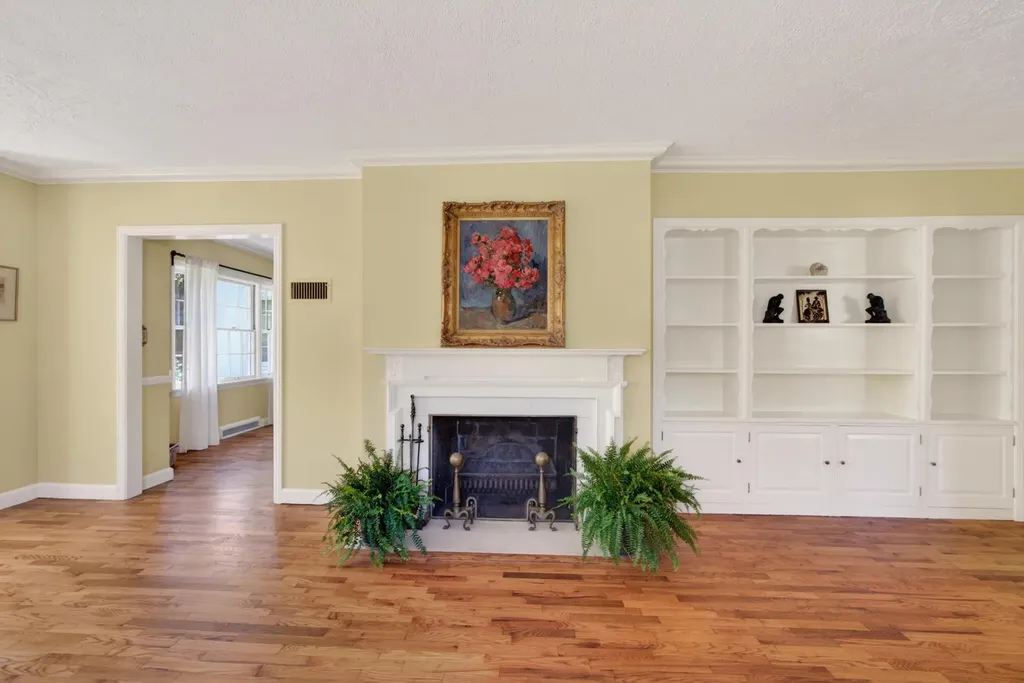 5050 Browns Lake Road Summit Township MI 49203
