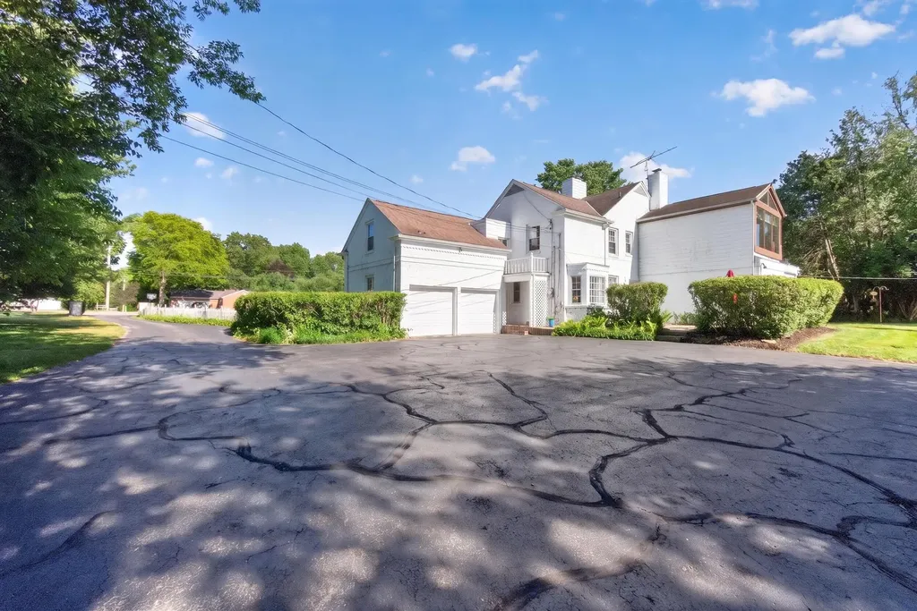 5050 Browns Lake Road Summit Township MI 49203