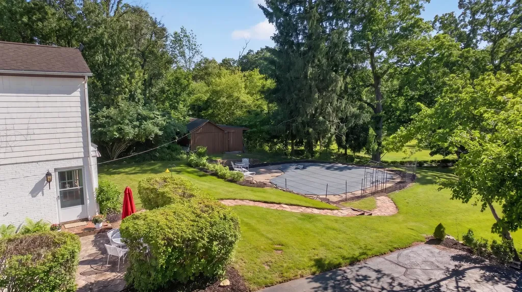 5050 Browns Lake Road Summit Township MI 49203