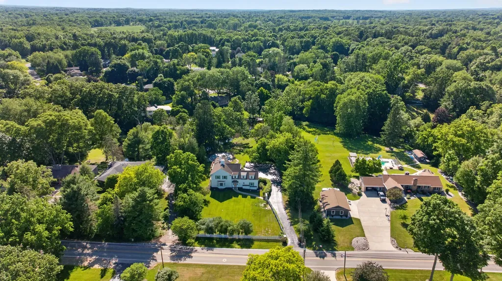 5050 Browns Lake Road Summit Township MI 49203
