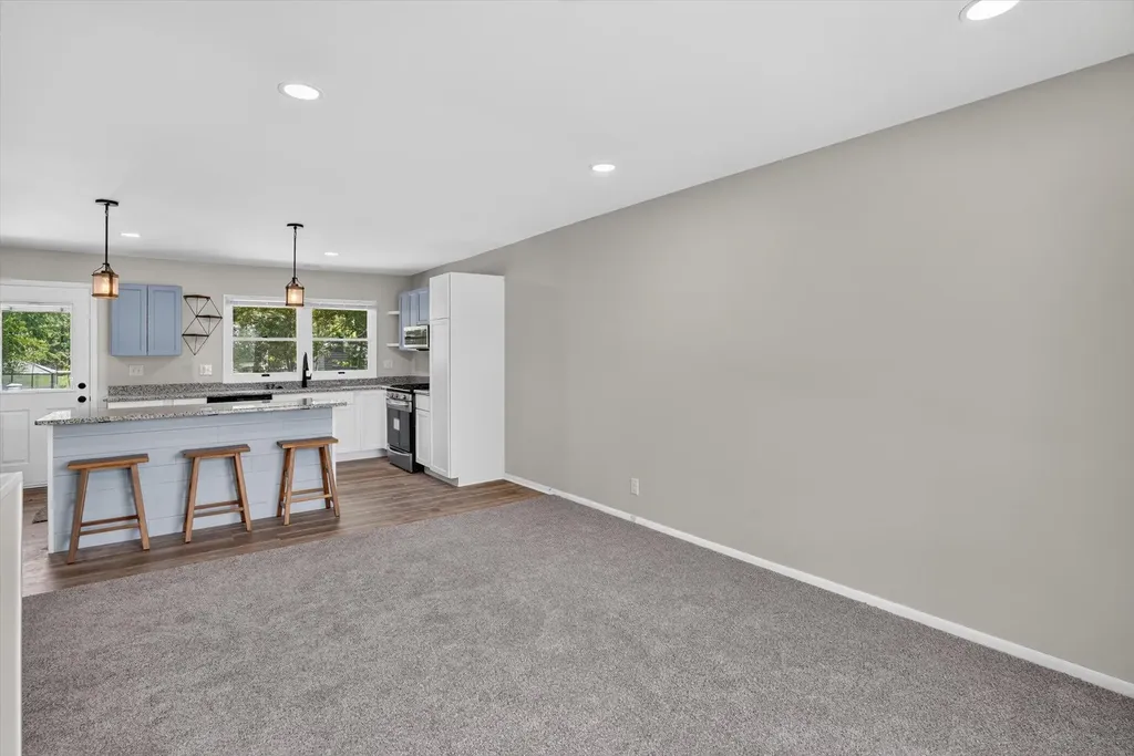 284 Stanford Lane Summit Township MI 49203