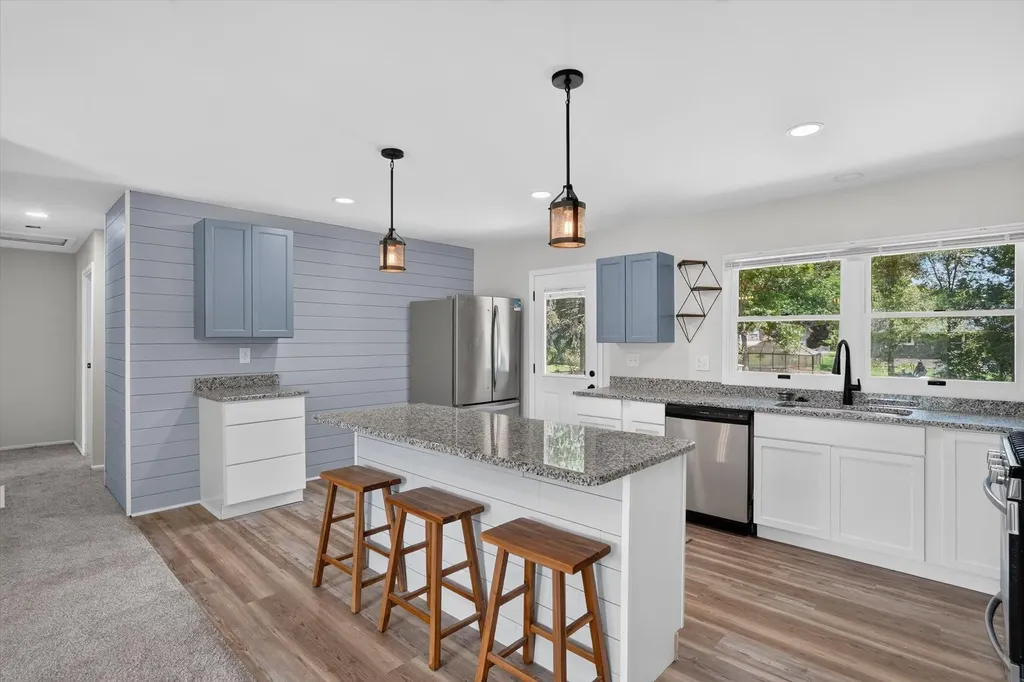 284 Stanford Lane Summit Township MI 49203