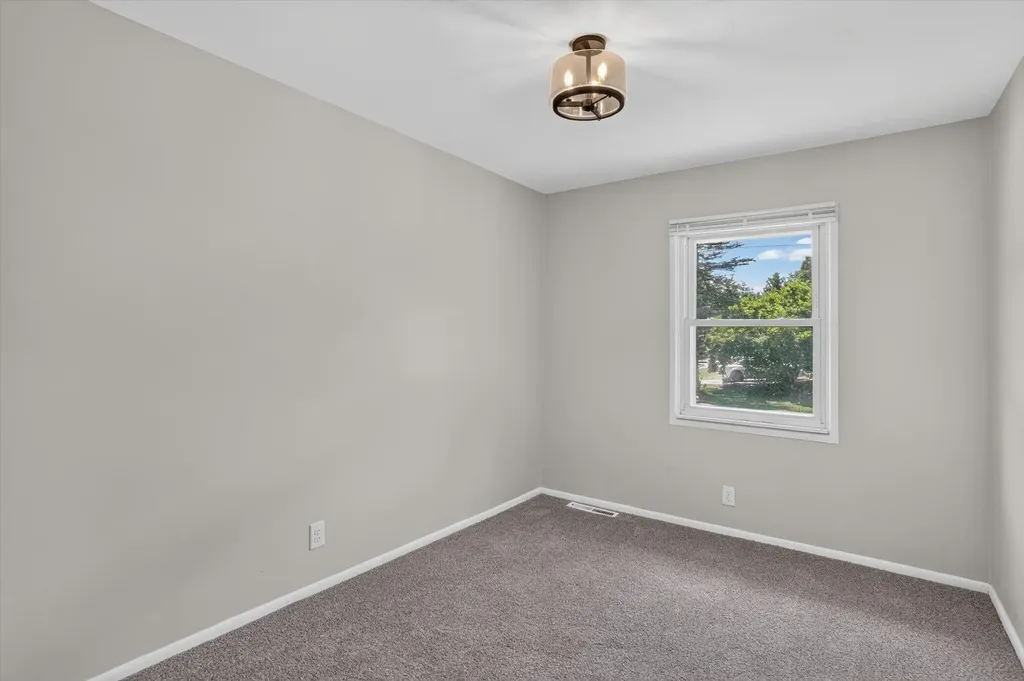 284 Stanford Lane Summit Township MI 49203
