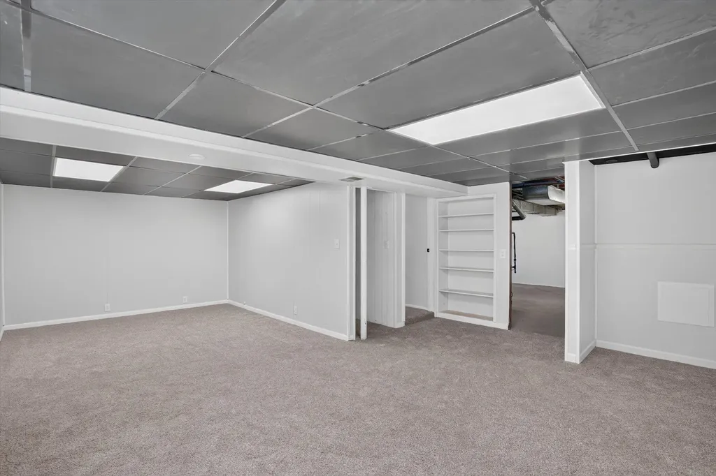 284 Stanford Lane Summit Township MI 49203