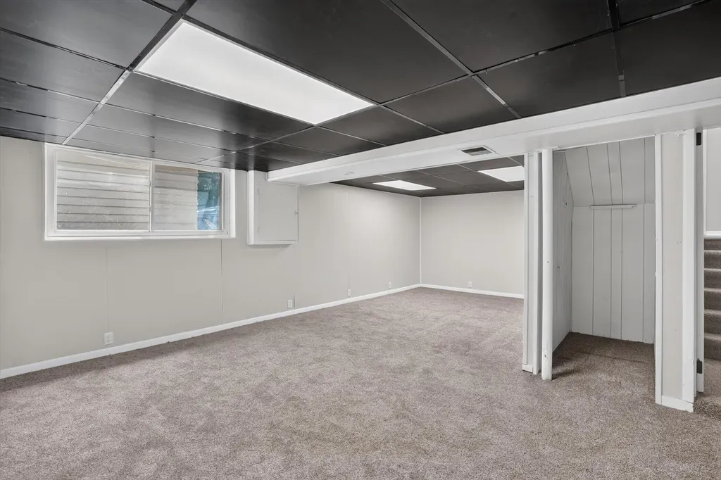 284 Stanford Lane Summit Township MI 49203