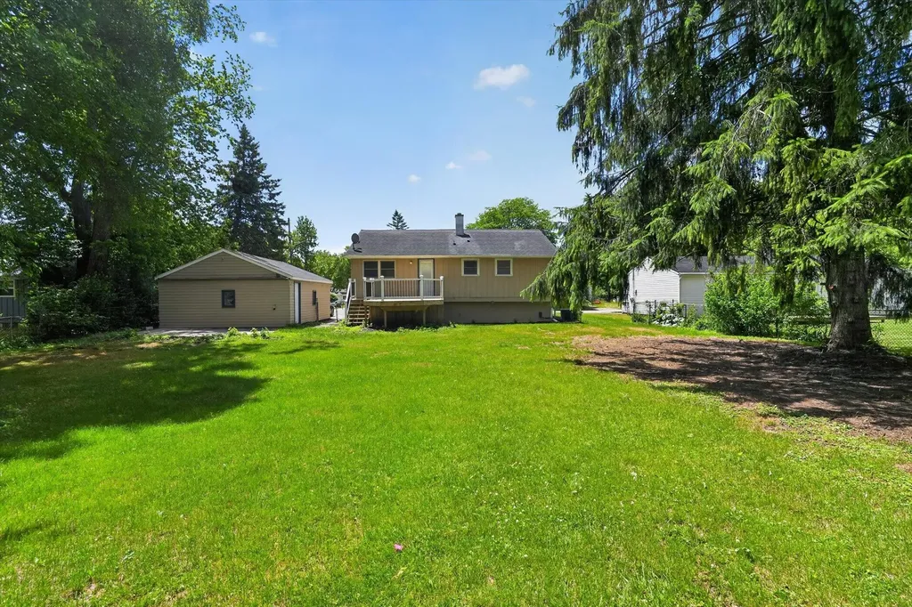 284 Stanford Lane Summit Township MI 49203