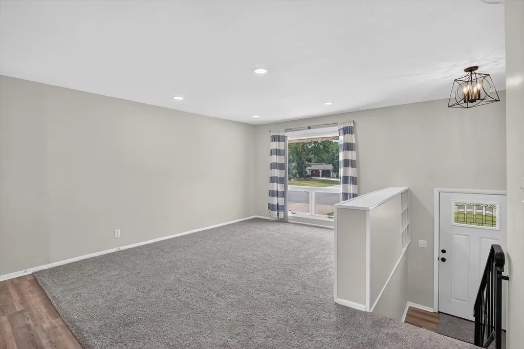 284 Stanford Lane Summit Township MI 49203