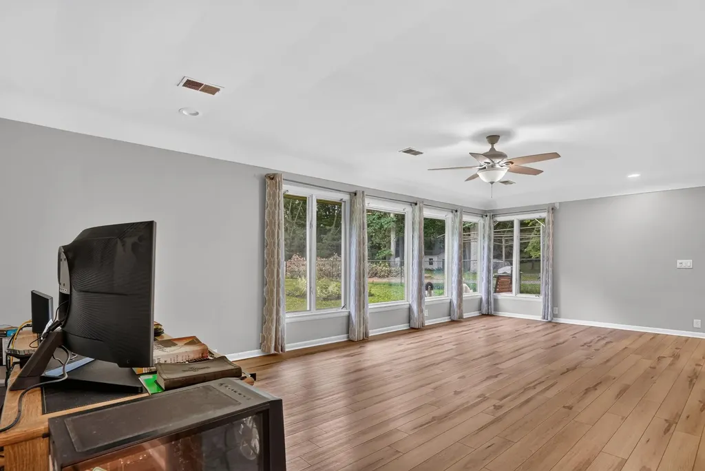 2475 Park Drive Summit Township MI 49203