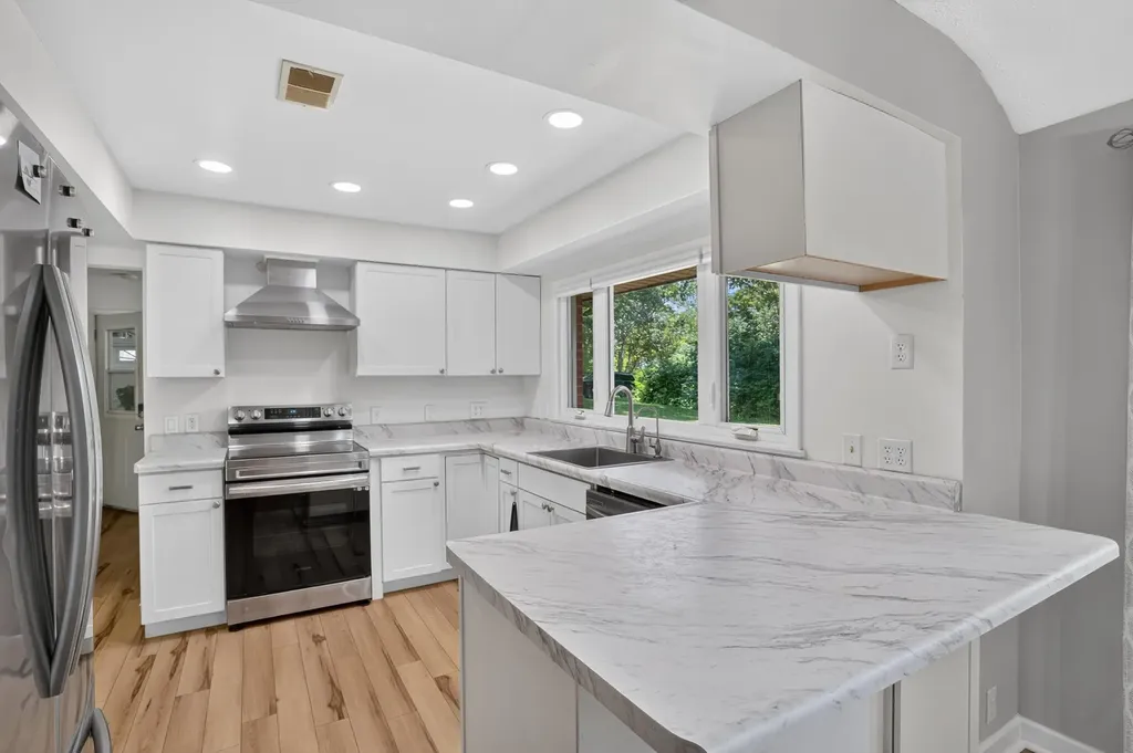 2475 Park Drive Summit Township MI 49203