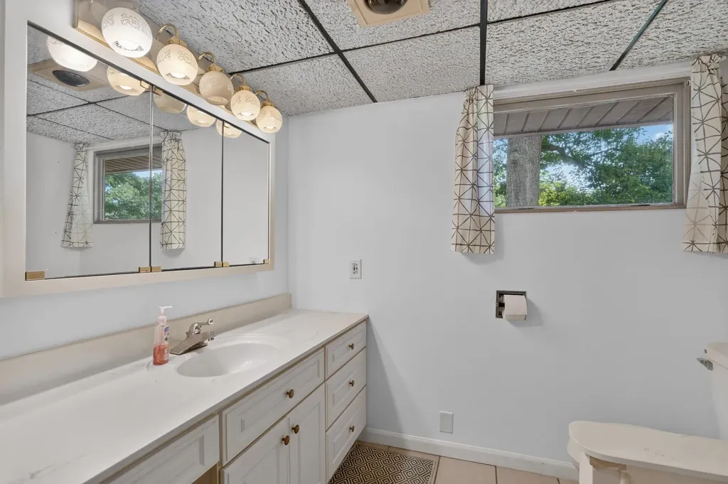 2475 Park Drive Summit Township MI 49203